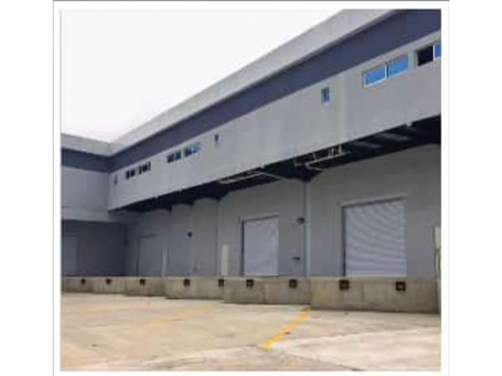 VIA CENTENARIO / OFIBODEGA PARQUE CENTENARIO / 700 M2 / BODEGA — foto 4