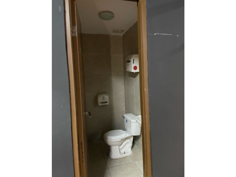 LOCAL COMERCIAL / ALTOS DE PANAMA / PLAZA NORTE / 212 M2 / PLANTA ALTA — foto 5