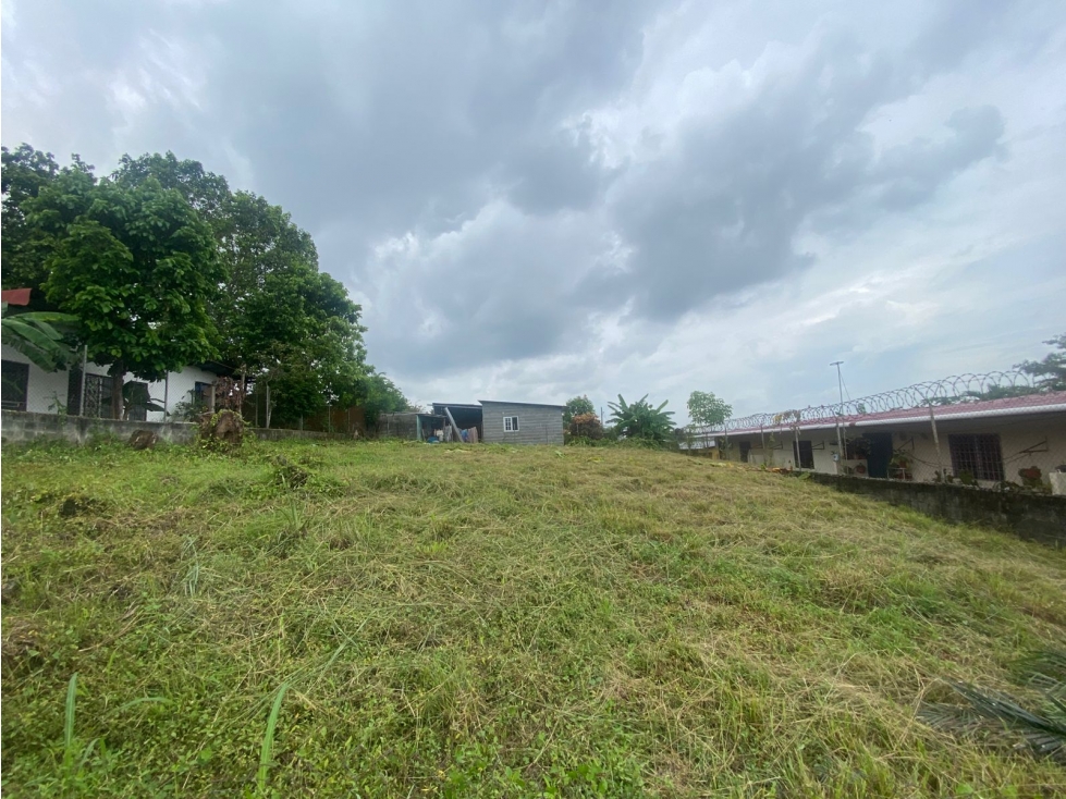 TERRENO / 24 DE DICIEMBRE / VILLA MARTA / 600 M / AREA RESIDENCIAL JC — foto 2