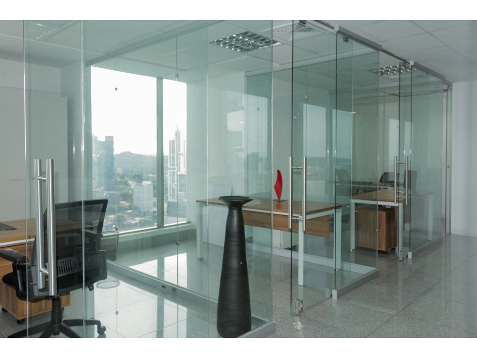 CALLE 50 / OFICINA / TORRE BICSA / 199M / DIVISIONES / VISTA AL MAR /J