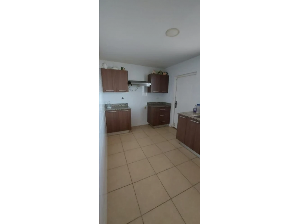 SE VENDE CASA EN ARRAIJAN BRISAS DEL GOLF 292 M2 CON TERRAZA — foto 6