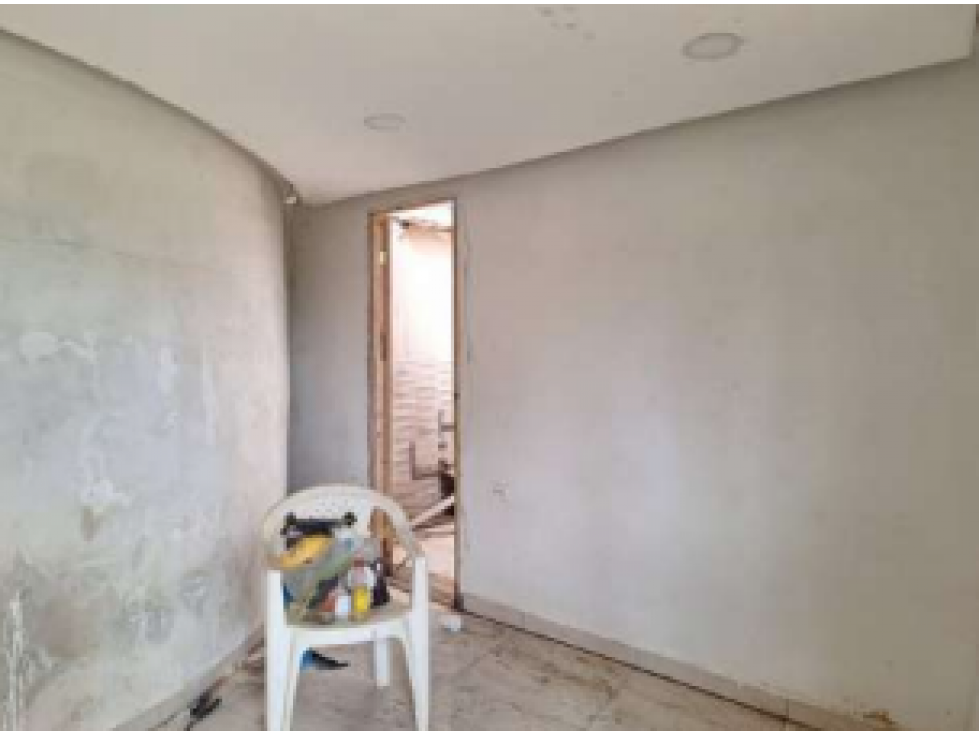 SAN CARLOS / TERRENO / 10433 M2 / CASA OBRA GRIS / CALLE ASFALTADA - 5