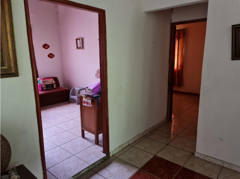 NUEVA GORGONA / 4 HECTAREAS / 5 HABITACIONES / PISCINA — foto 5