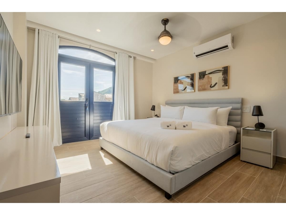 SE VENDE APARTAMENTO EN CASCO VIEJO PH LA CUADRA 95 M2 CON PISCINA