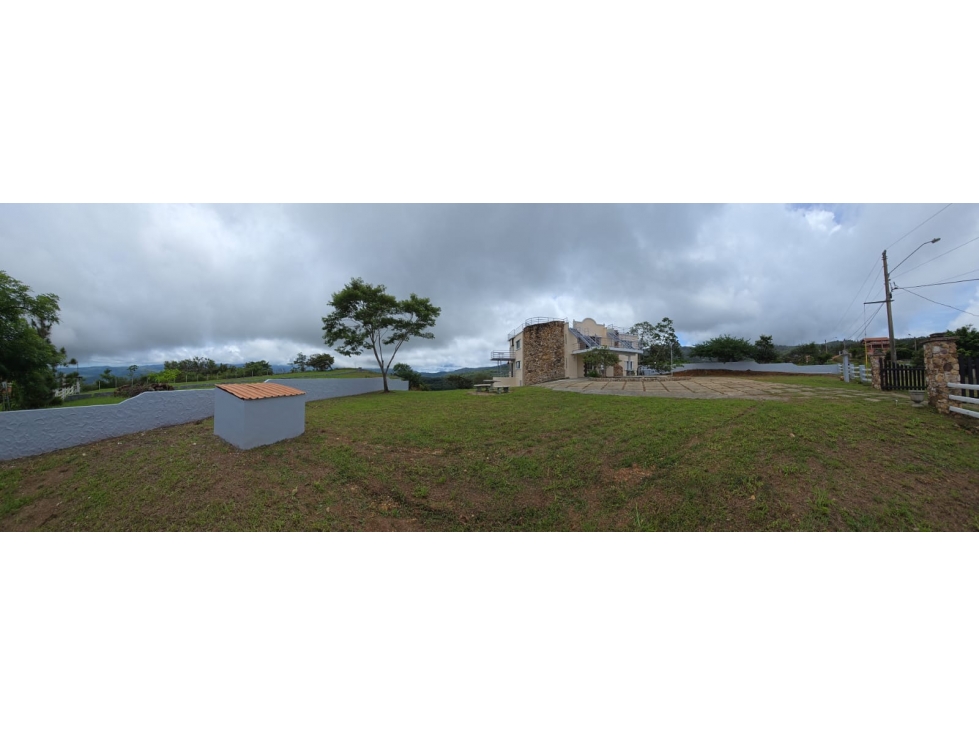 SE VENDE CASA 3500 M2 EN CHAME CHICA 3 NIVELES CON HERMOSAS VISTAS — foto 2
