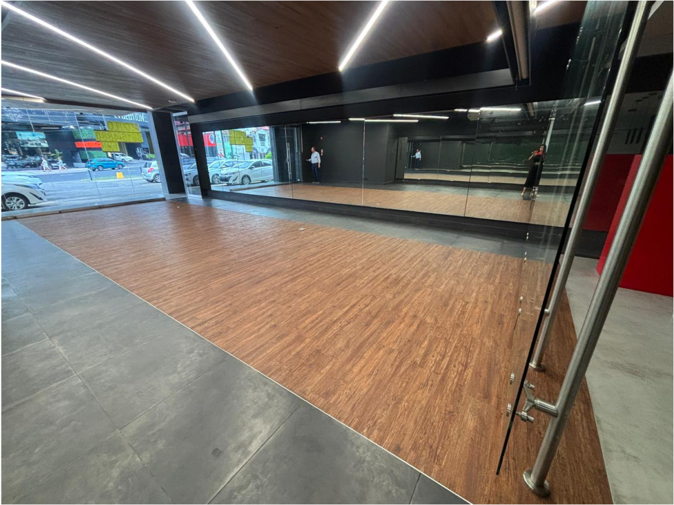 CALLE 50 / GALERIA 50 / LOCAL COMERCIAL / 300M / PLANTA BAJA