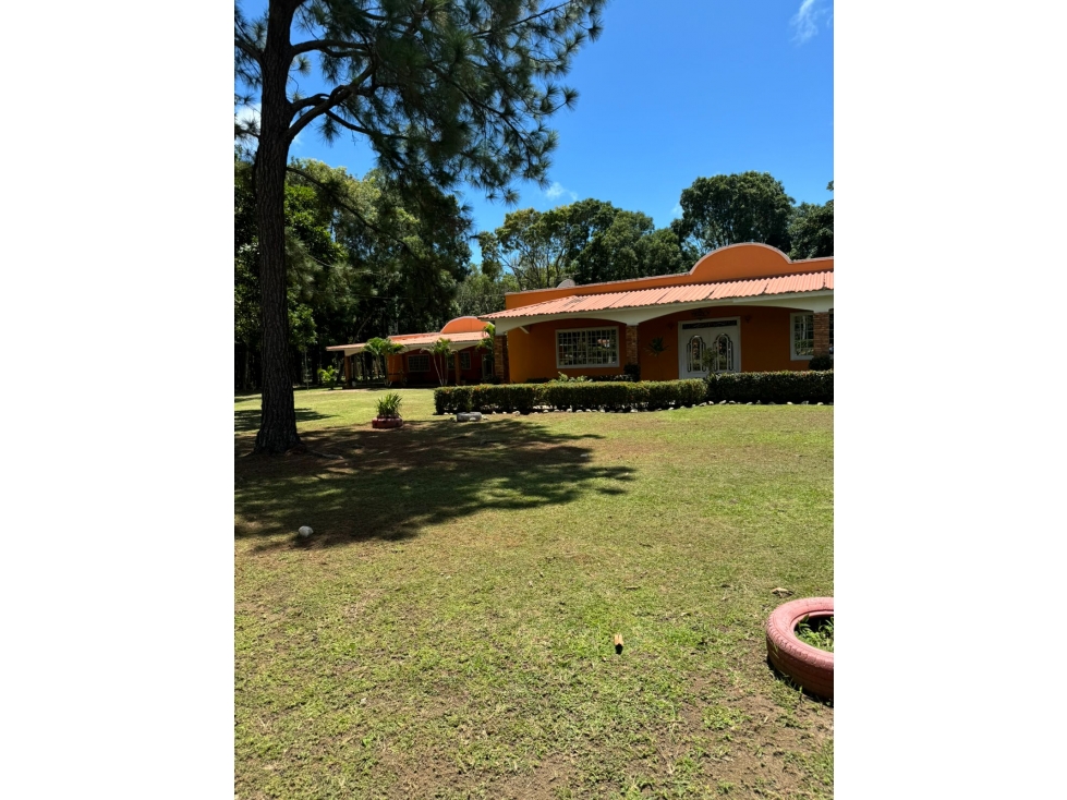 COCLE / ANTON / 80000M PLANOS / 4 CASAS / 8 CABAÑAS / SOBRE LA VIA AG - 2