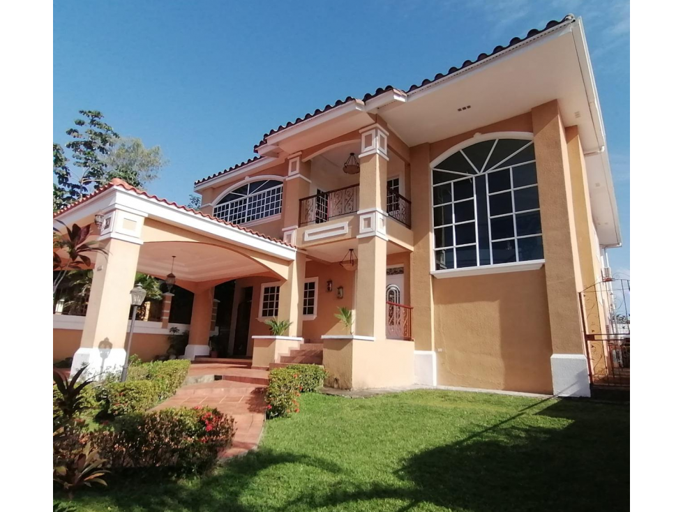 SE VENDE CASA LAS CUMBRES RESIDENCIAL EL ROCIO DE 2 NIVELES Y TERRAZA