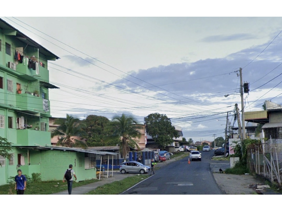 SE VENDE EDIFICIO COMERCIAL EN RIO ABAJO 1,748M2 OFICINA Y DEPOSITO - 5