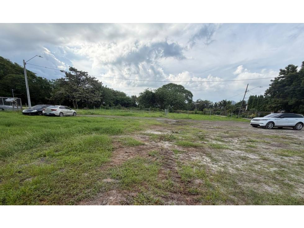 GORGONA / PLAYA MALIBU / 550M / TERRENO PLANO / A 1 MINUTO LA PLAYA