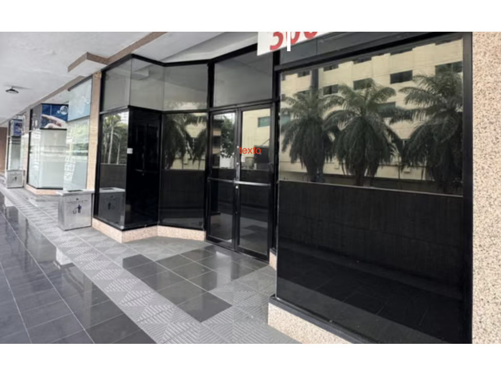 EL CANGREJO / LOCAL COMERCIAL / 153M / 1 BAÑ0 / DIVISIONES / OFICINAS