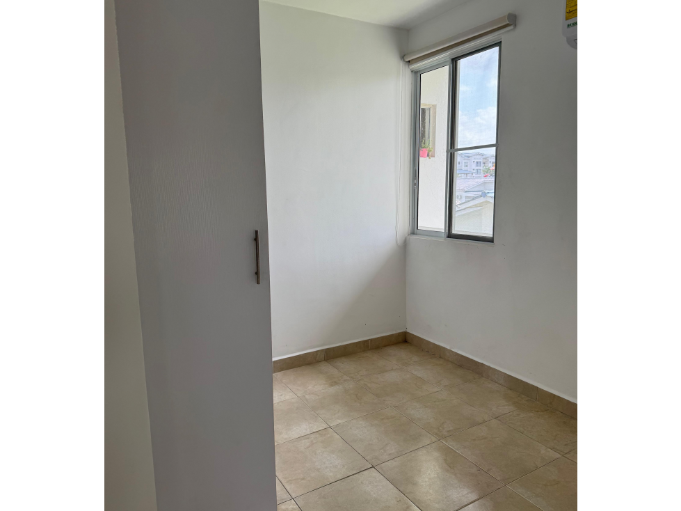 SE VENDE APARTAMENTO EN PLAYA DORADA 84 M2 FRENTE AL MAR - 2