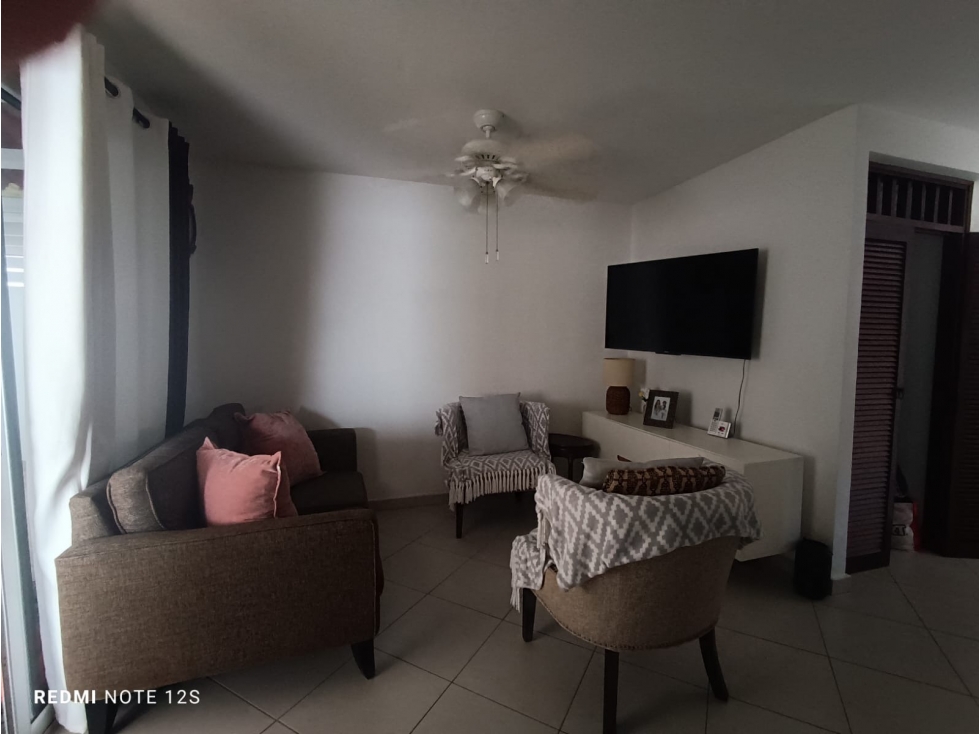 ARRAIJAN / RESIDENCIAL SANTILLANA / 3 HABITACION / 200 M2 / 2 NIVELES