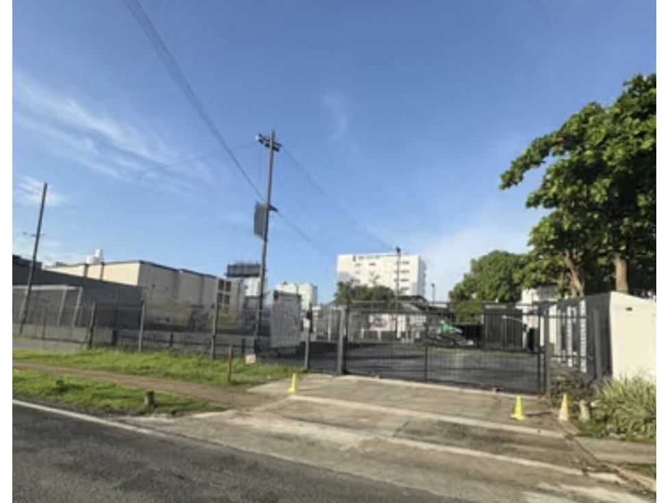 TERRENO COMERCIAL / SAN FRANCISCO / 2,437M / ZONIFICACIÓN 1ZM6 (RM2)