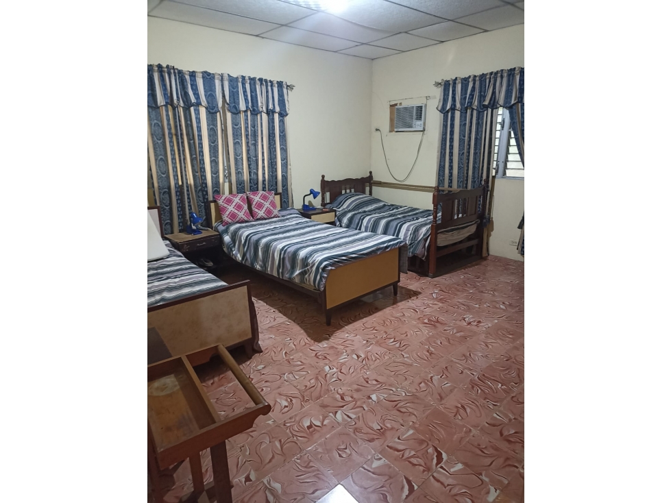 COCLE / CHURUBE / 2 HABITACIONES / 2000 M2 / CERCADA / PATIO / TERRAZA - 4