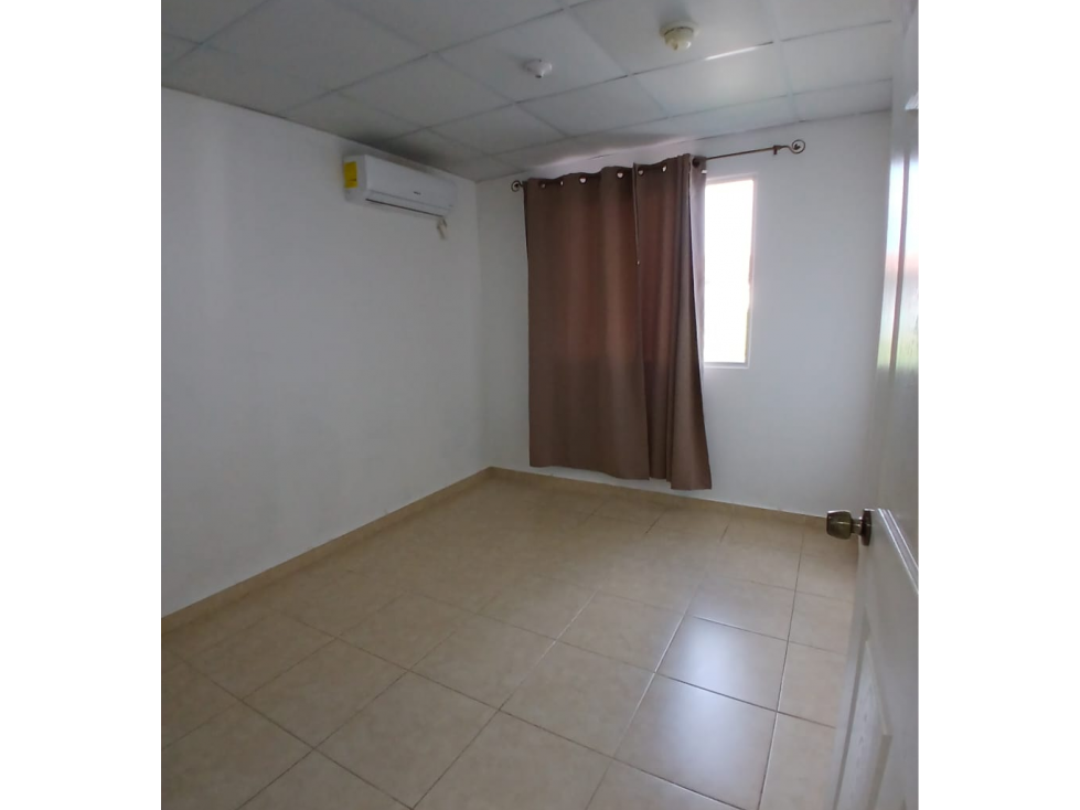 SE ALQUILA CASA 120 M2 EN ARBOLEDAS CLUSTER LOS AVELLANOS VACIO