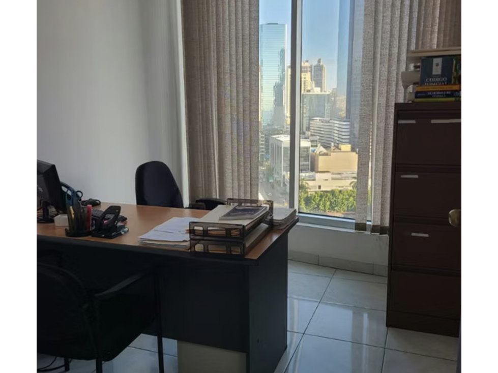 TORRE BANESCO / OCEAN BUSINESS PLAZA / MARBELLA / 164M / 8 OFICINAS - 1