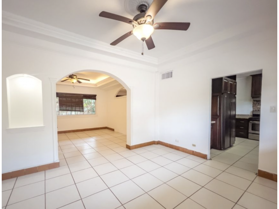 ANCON / CLAYTON / 3 HABITACIONES / 258M / TERRAZA / PATIO / DUPLEX - 2