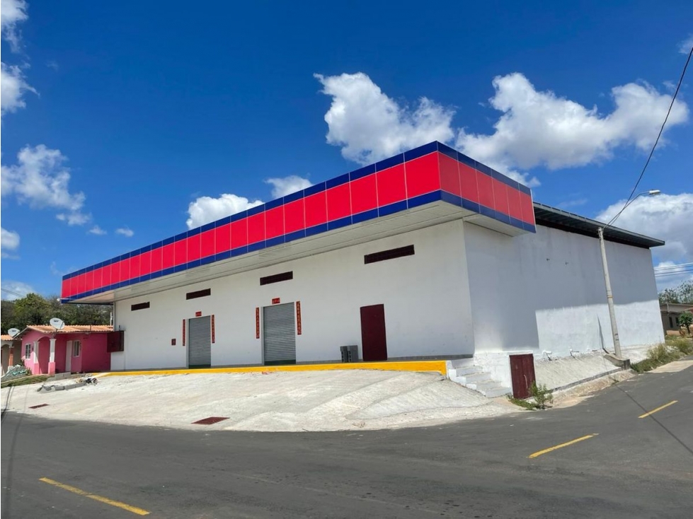 LOCAL / ALTO DE PRADERA / CHORRERA / 1000 M2 / IDEAL SUPER MARKET