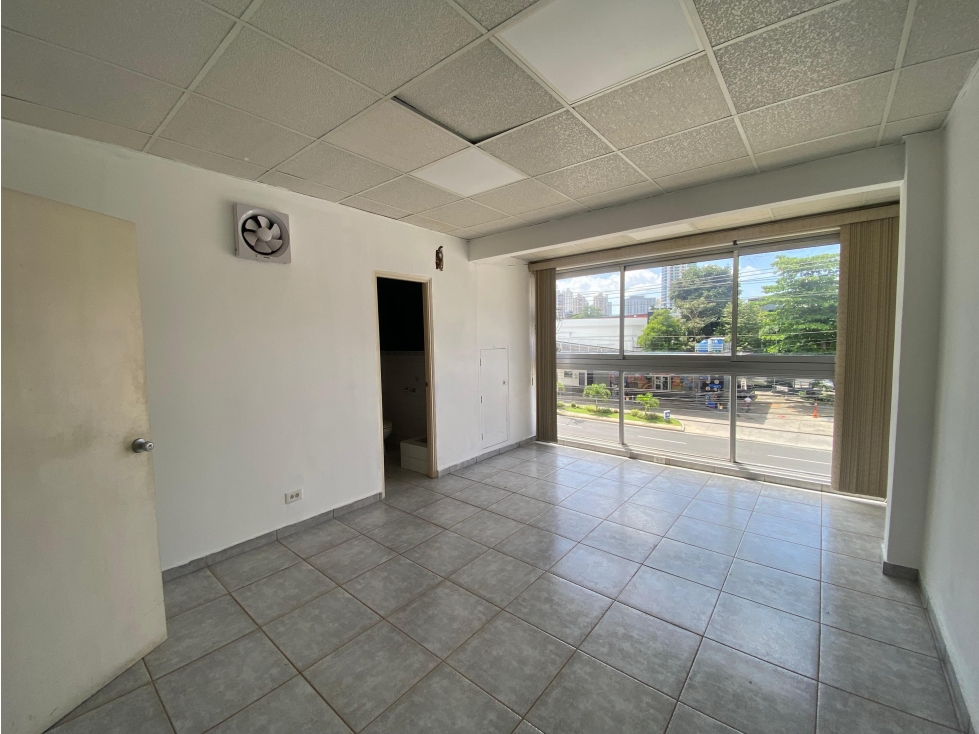 CALLE 50 / OFICINA / PLAZA VARIBE / 67 M2 / DIVISIONES / PLANTA ALTA — foto 2
