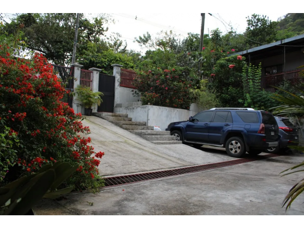 SE VENDE CASA 491 M2 EN LAS CUMBRES CON TERRAZA VIA PRINCIPAL — foto 3
