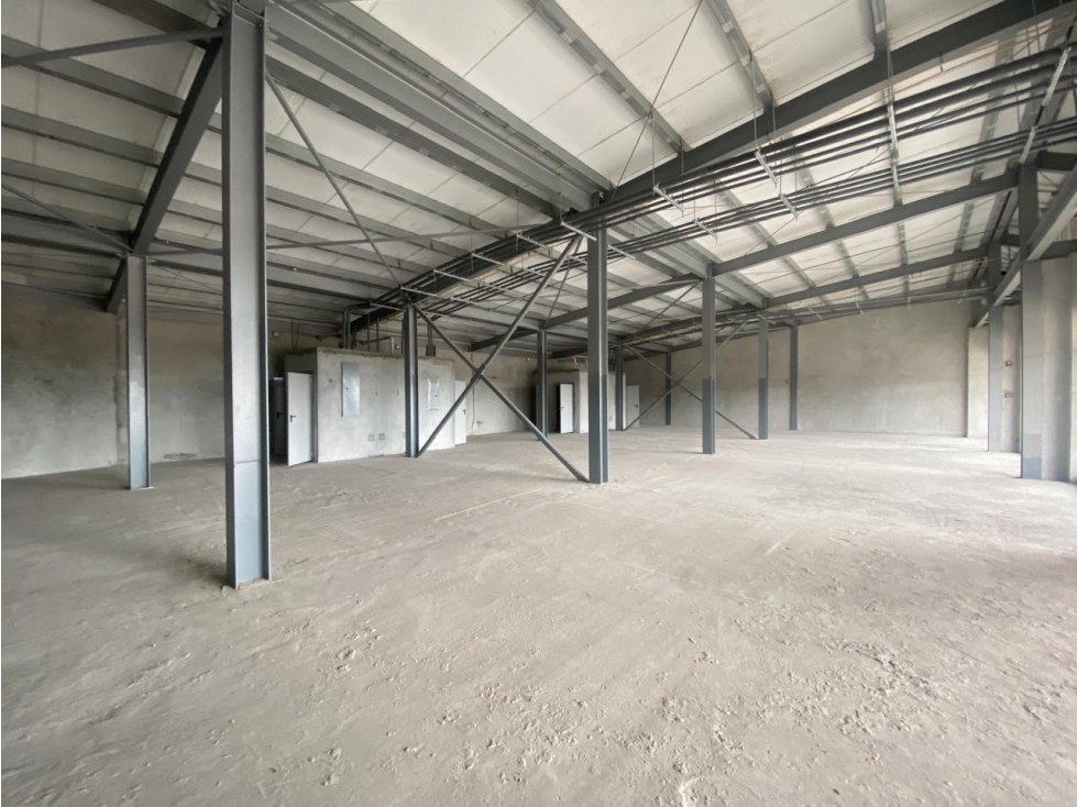 PEDREGAL / LOCAL COMERCIAL / PLAZA TERRANOVA / 70 M2 / PLANTA ALTA /J — foto 4