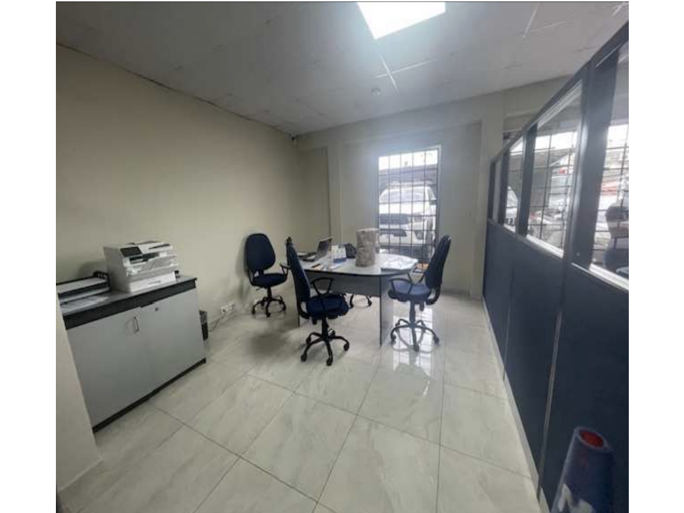 SE VENDE LOCAL COMERCIAL EN LA CHORRERA SOBRE AVENIDA LIBERTADOR - 6