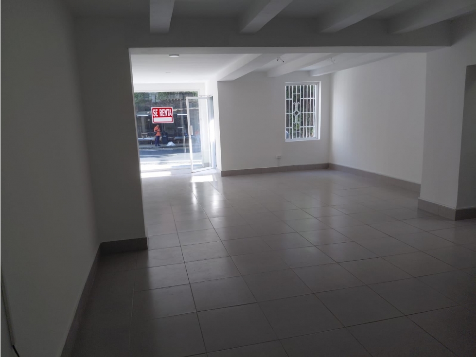 LOCAL COMERCIAL / CALLE 50 / 75m2 / POR ESTRENAR/ SOBRE VIA PRINCIPAL — foto 5