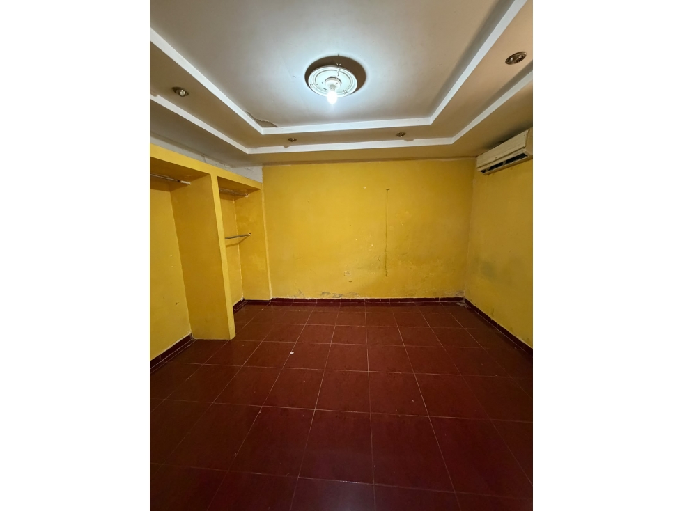 SE VENDE AMPLIA CASA EN EL TECAL 256 M2 CON TERRAZA VIA PRINCIPAL — foto 3