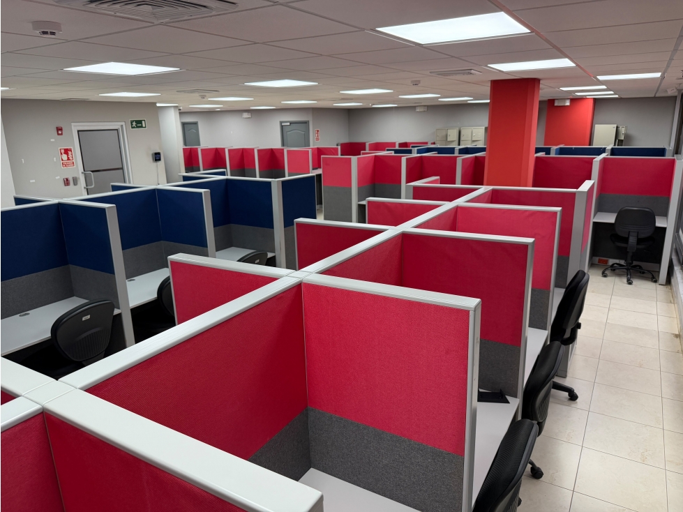 OFICINA / BELLA VISTA / VALLARINO / 338M / 8 BAÑOS / 116 CUBICULOS