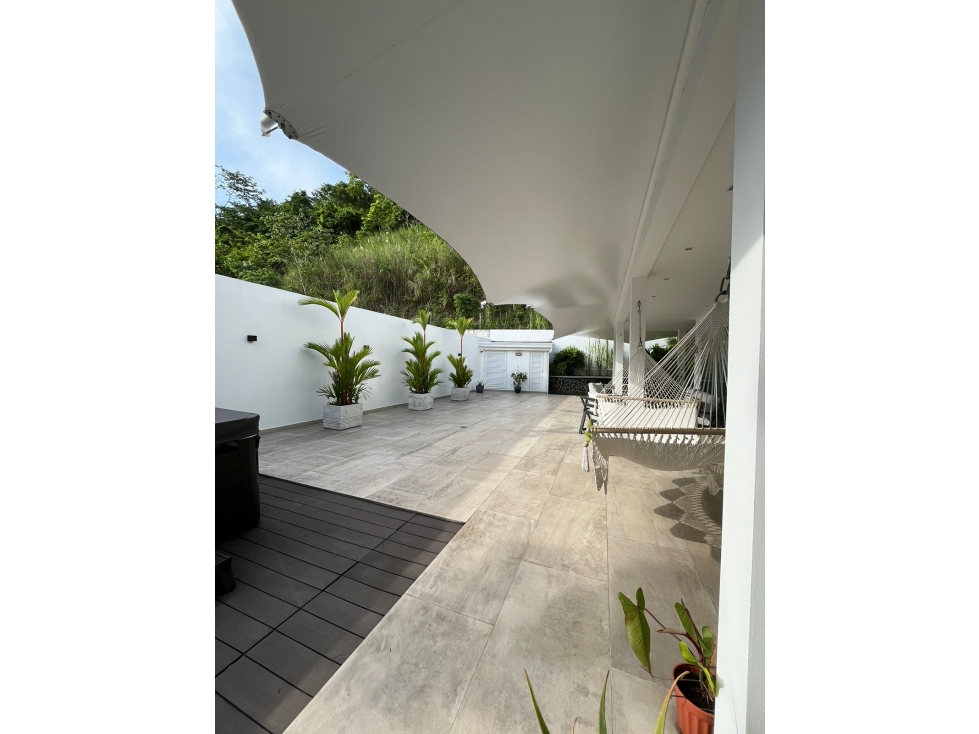 LUJOSA ESQUINA EN ALTOS DE PANAMA HORIZONTES II 600M 4 HABITAC — foto 6