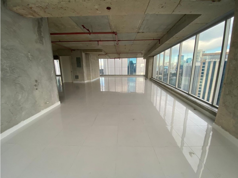 LUJOSA OFICINA / CALLE 50 / TORRE PBH / 622 M2 / A ESTRENAR / VACIA — foto 5
