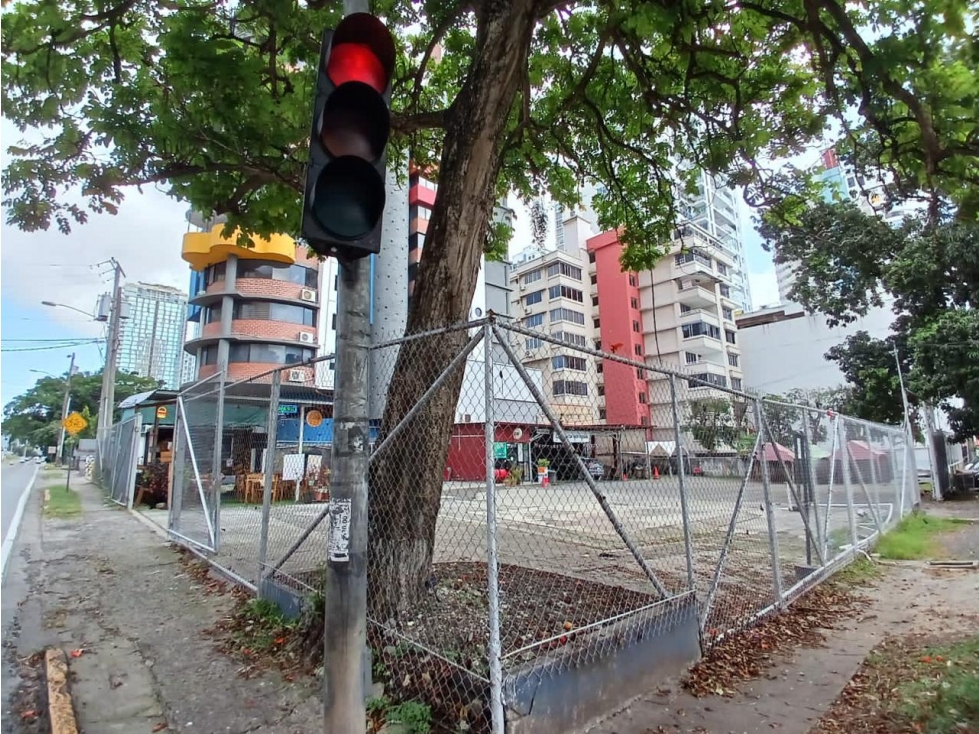 SE VENDE TERRENO COMERCIAL EN VIA ISRAEL DE 1158M CON CODIGO RM-3 MCU2 — foto 3