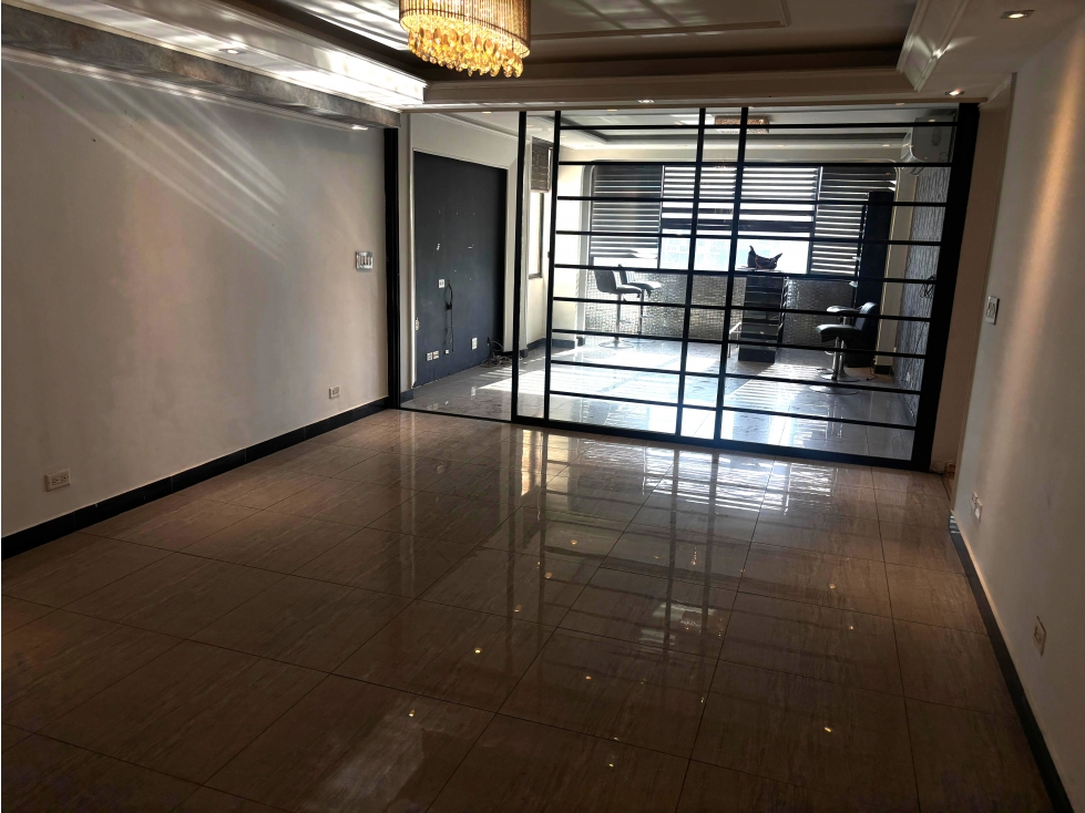 SE VENDE APARTAMENTO PH FUENTES DE CIBELES DE 3 HABITACION REMODELADO — foto 2