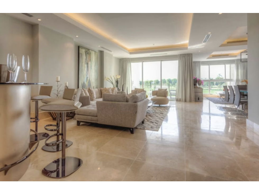 SE VENDE APARTAMENTO EN SANTA MARIA 335M 4 HABITACIONES BALCON — foto 2
