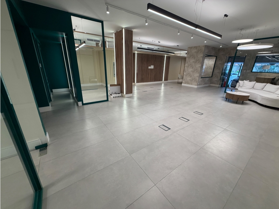LOCAL COMERCIAL / MARBELLA / 120M / GIRASOL MARBELLA / PLANTA BAJA — foto 2