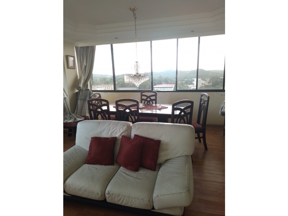 EL CANGREJO / PH METROPOLIS / 107M / 2 HABITACION/ 2 BAÑOS / 1 PARKING — foto 2