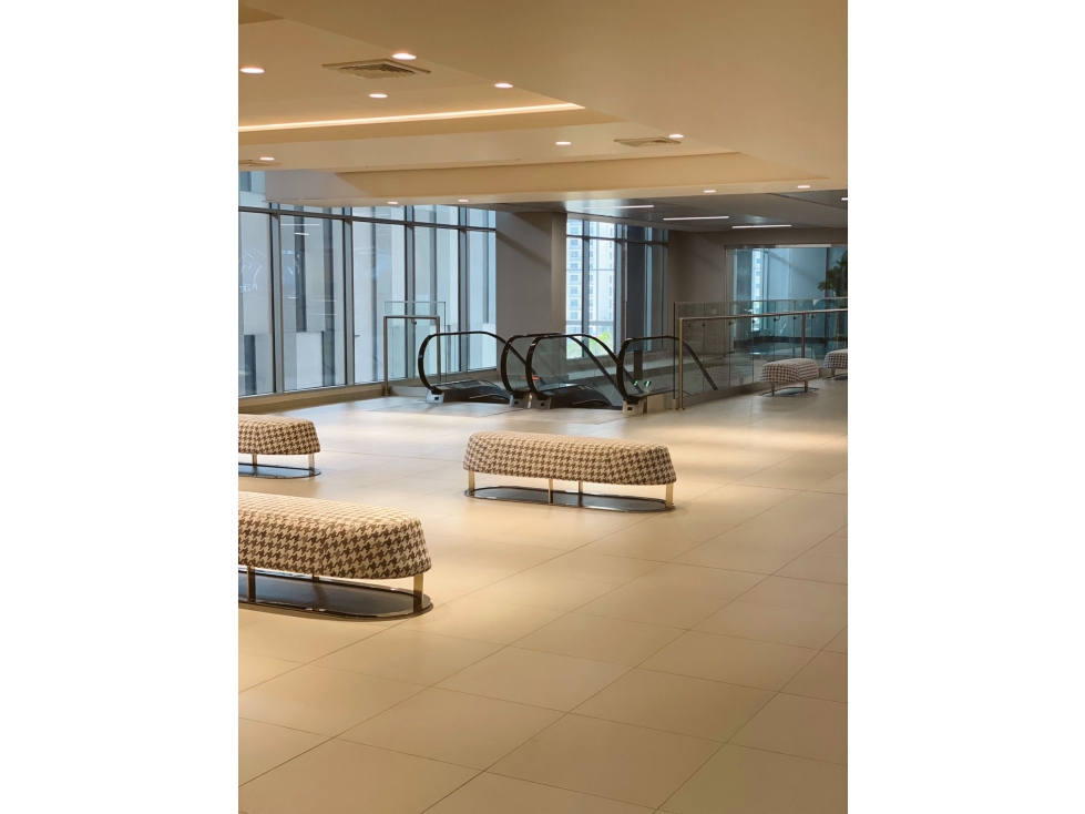 CONSULTORIO / COSTA DEL ESTE / TOWN CENTER / 33M2 / SIN DIVISIONES