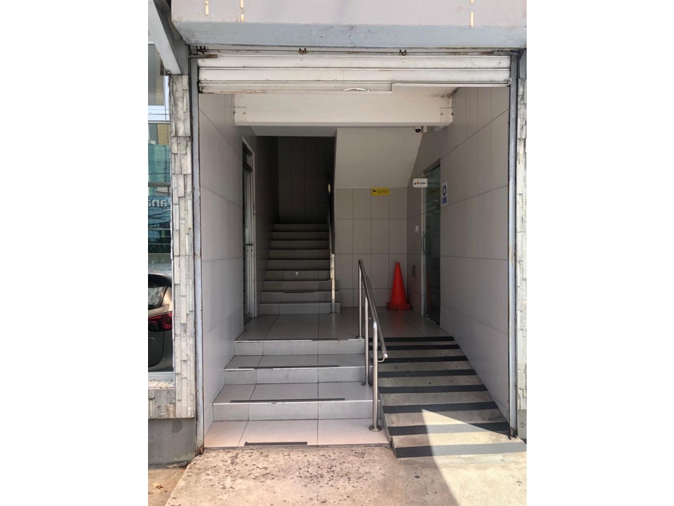 OFICINA / CALLE 50 / EDIFICIO LABORATORIOS CLÍNICOS DE SEDAS / 65M — foto 6