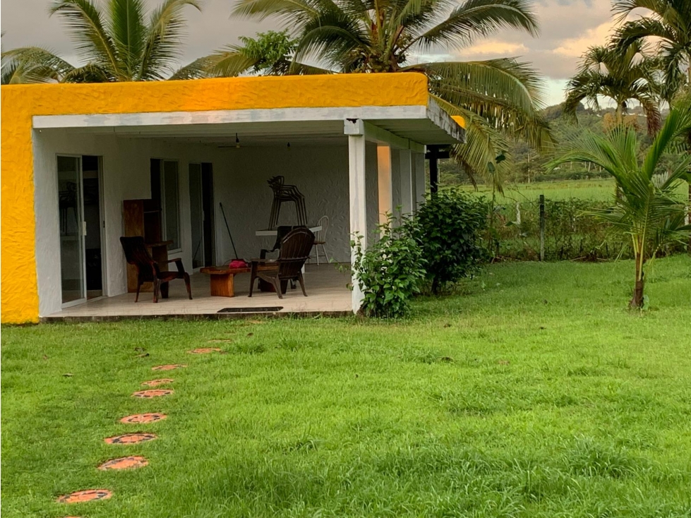 PORTOBELO COLON / NUEVO TONOSI / CASA CON RESTAURANTE / 1 HECT - 1