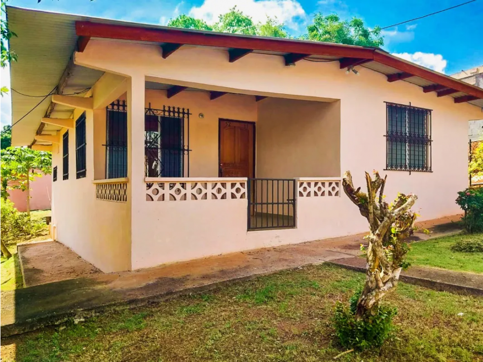 LA CHORRERA / GUDALUPE / 1,382 M2 / DOS CASAS / 5 HABITACIONES
