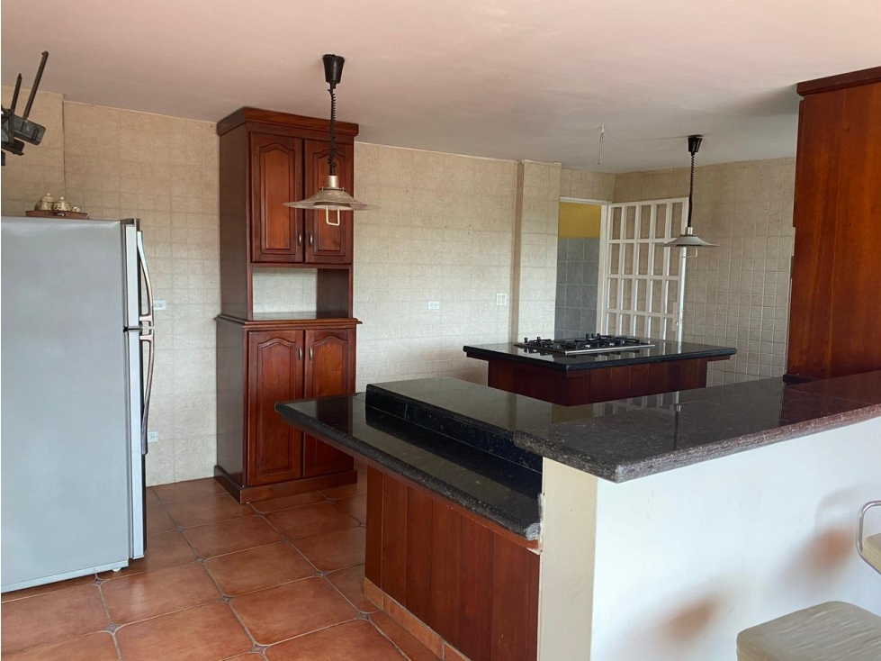 VILLA DE LAS FUENTES / 473M / 2 NIVELES / JACUZZI / 5 HABITAC — foto 5