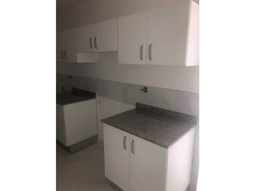 LLANO BONITO / MYSTIC GATES / 57M / 2 HABITACIONES / ELEVADOR JC — foto 3