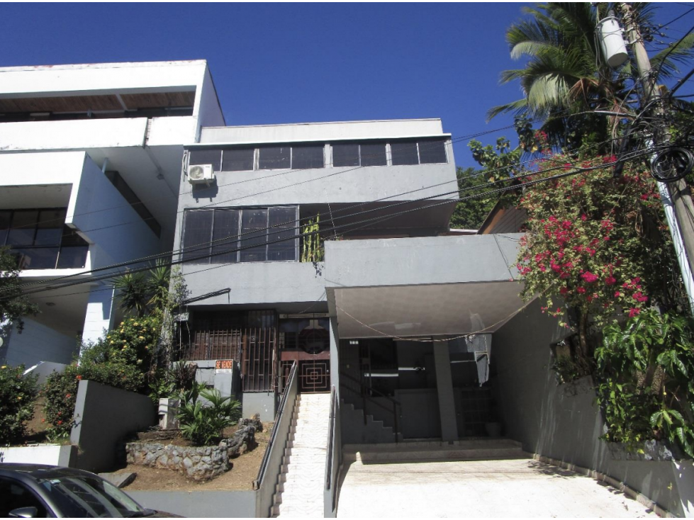 BETANIA / LOS ANGELES / 361M / DUPLEX / 4 HABITACIONES / 2 PARKING JC