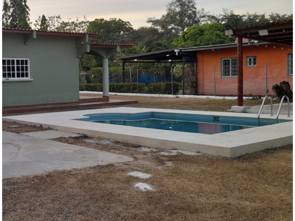 CHAME / NUEVA GORGONA / 2000M / 3 HABITACIONES / 5 PARKING / PISCINA — foto 2