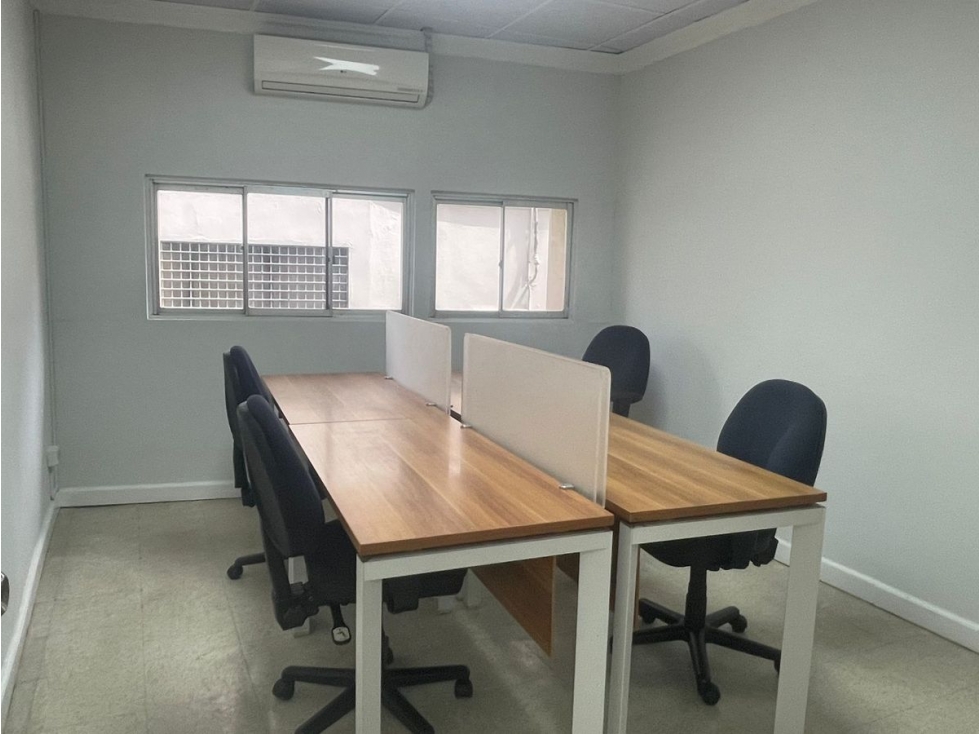 SE VENDE OFICINA 95M EN PH COMOSA OBARRIO CON DIVISION Y AIRE CENTRAL — foto 5