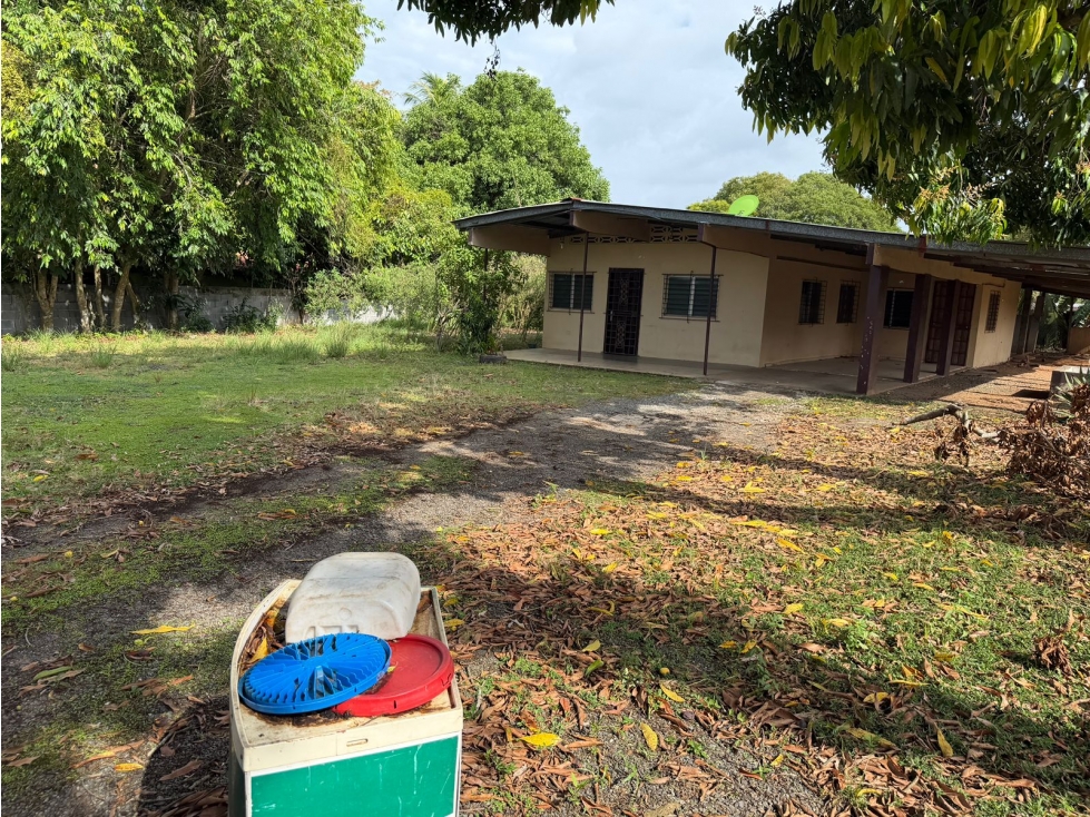 SE ALQUILA CASA COMERCIAL EN CHORRERA DE 1200M CERCA DEL MERCADO — foto 3