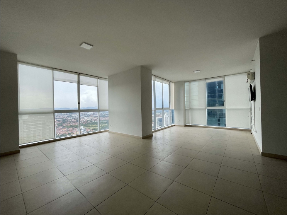 COSTA DEL ESTE / COUNTRY CLUB / 250M / 3 HABITACIONES / LINEA BLANCA