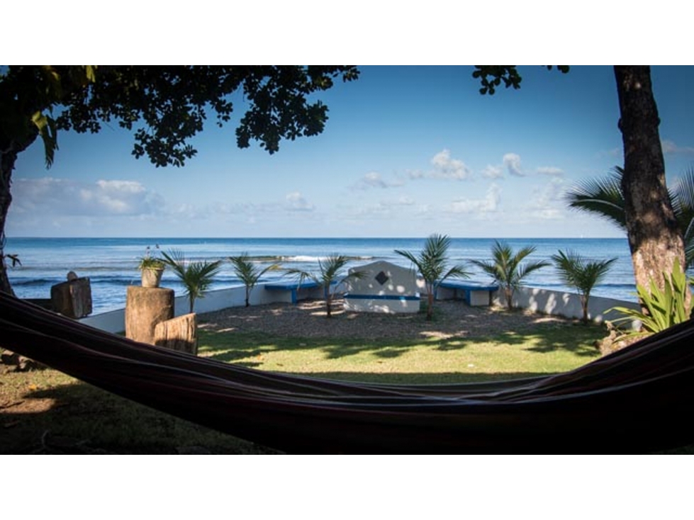 TERRENO COMERCIAL / PISCINA / FRENTE AL MAR / PORTOBELO / 5500M - 3