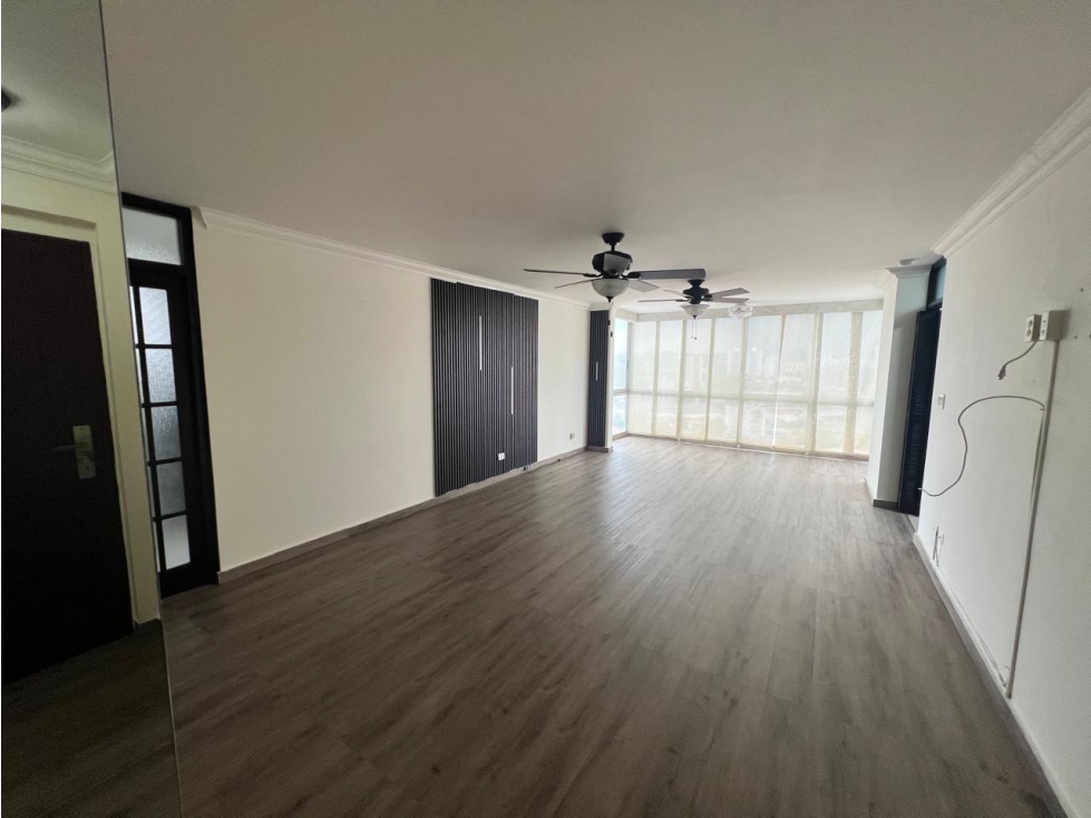 12 DE OCTUBRE / SKY LEVEL / 108M / BALCON / 2 HABITACION /LINEA BLANCA — foto 4